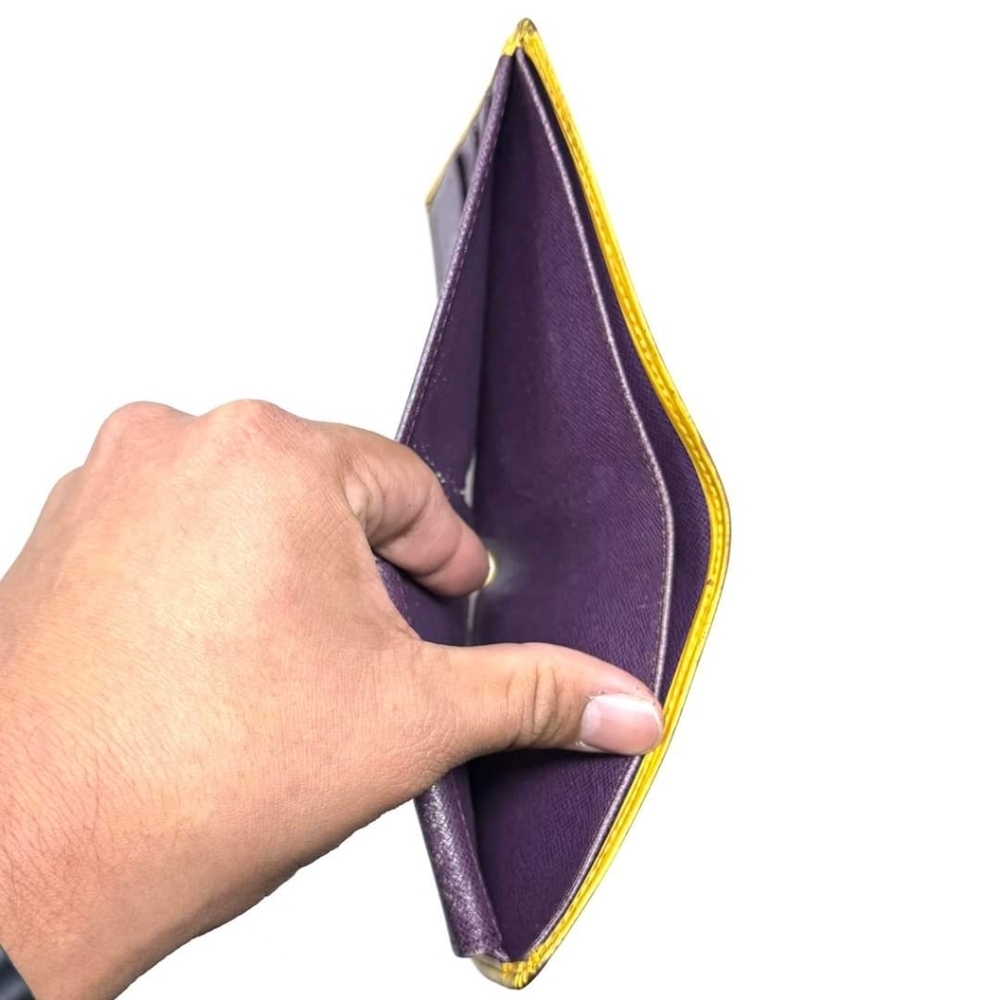 🟣🟡 L\/ EPI BIFOLD WALLET 🟡🟣 - Picture 10 of 11